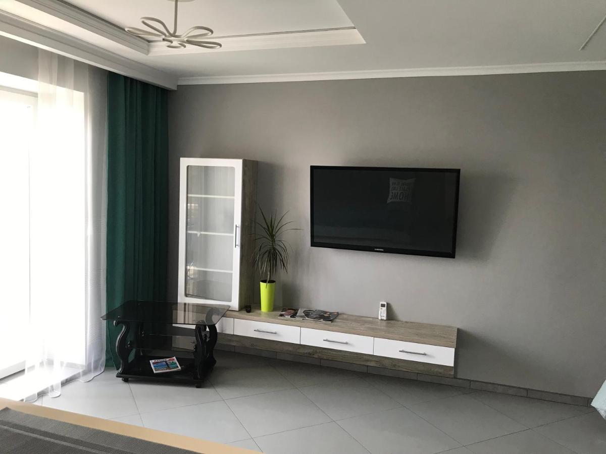Апартаменты У Софиевского Парка, Тищика 6-Б Umanʼ Extérieur photo